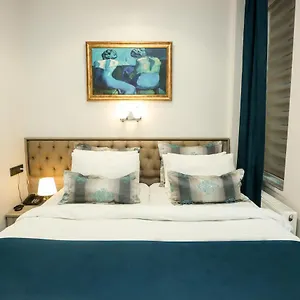 2* Hotel Di Pera Boutique